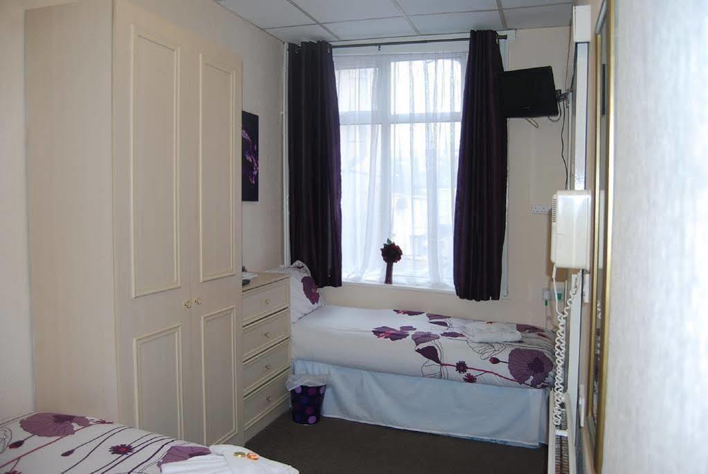 Birch Bed and breakfast